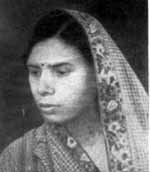 महादेवी वर्मा (एक पुराना चित्र